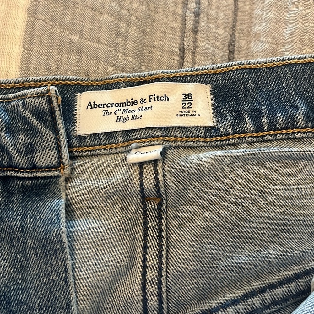 Curve love Jean shorts